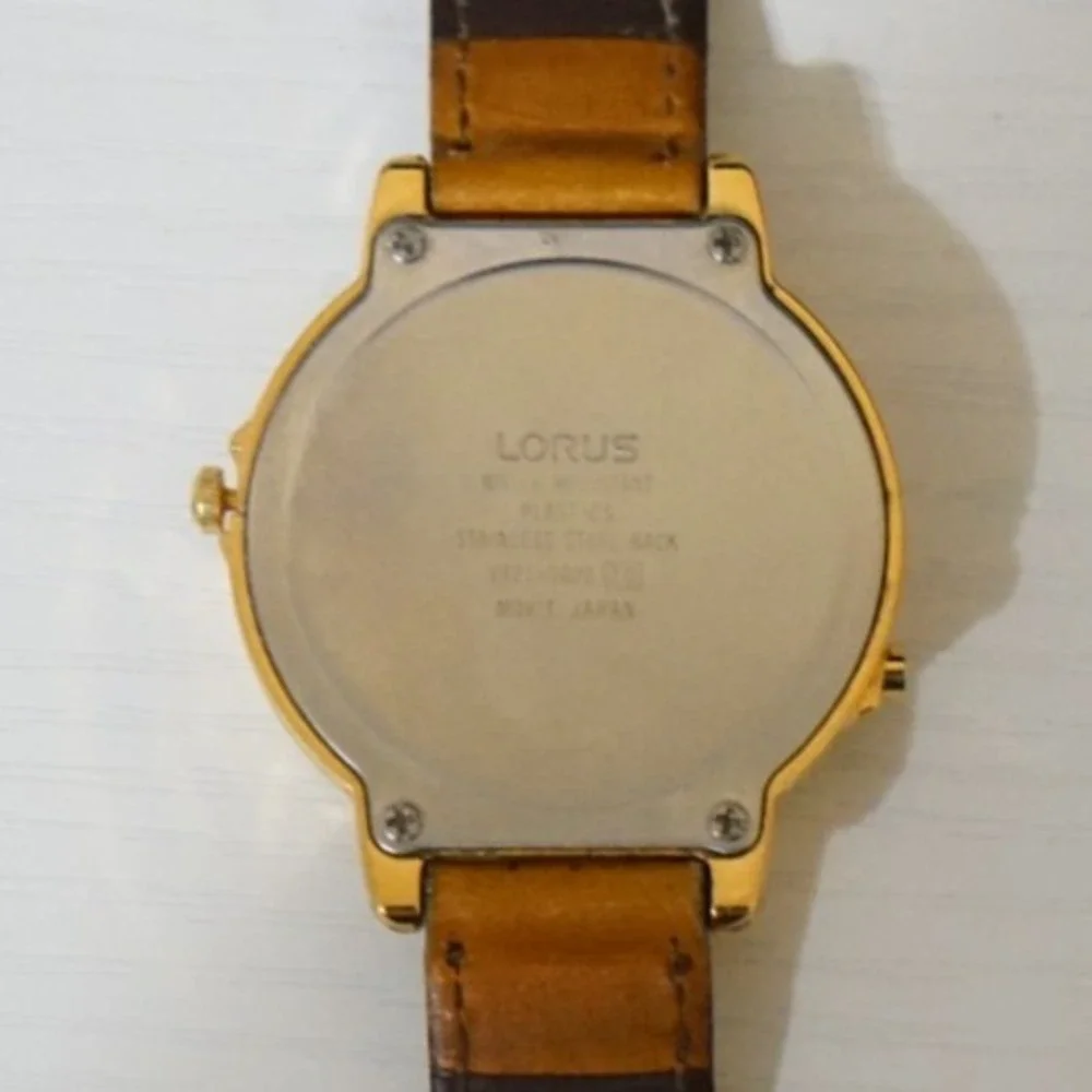 Vintage Japan LORUS Disney Musical Mickey & Minnie Love Watch Original Band‎
